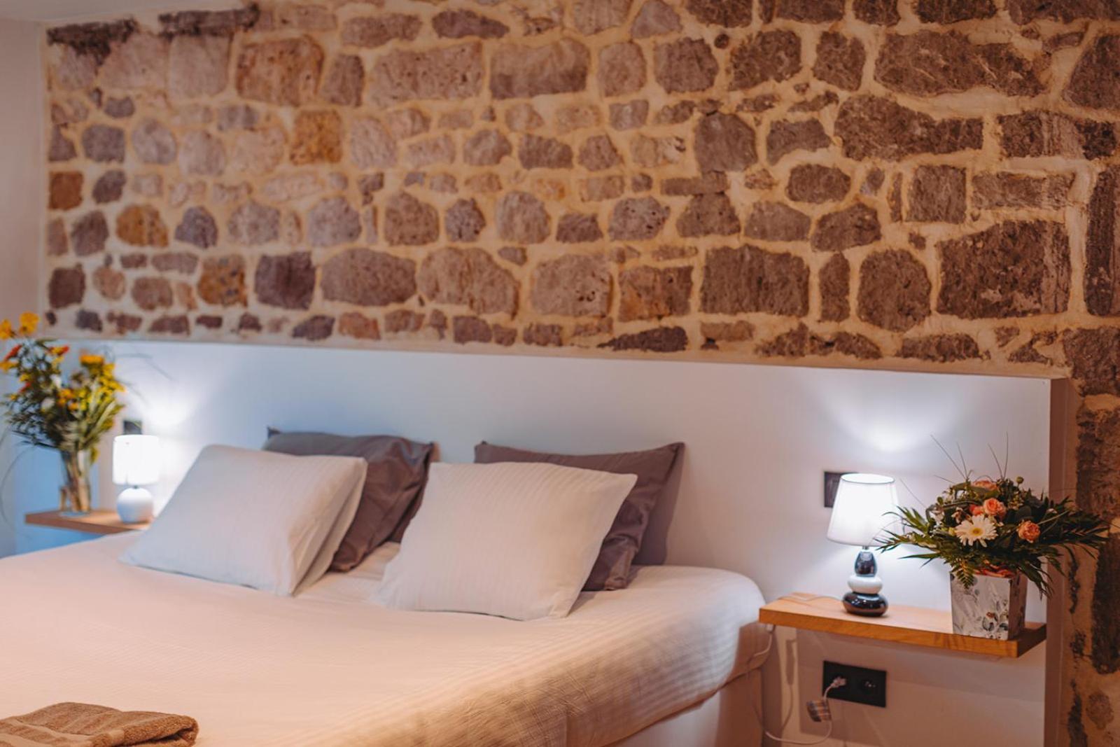 Villa au petit bonheur Moncrabeau Extérieur photo